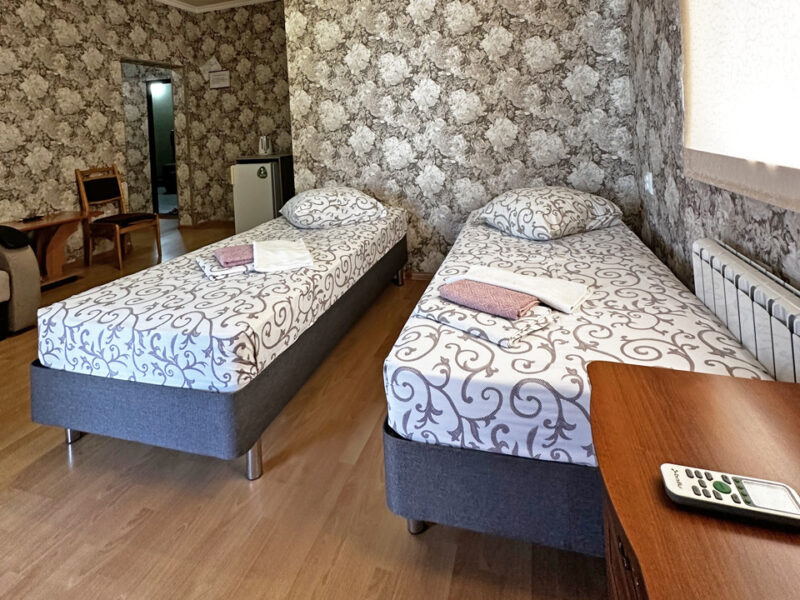 Номер 9. Гостиница «Дом Туриста», г. Миллерово, трасса М-4 «ДОН».